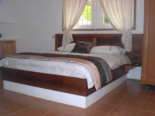 Casuarina Hill Villa Mahe Island